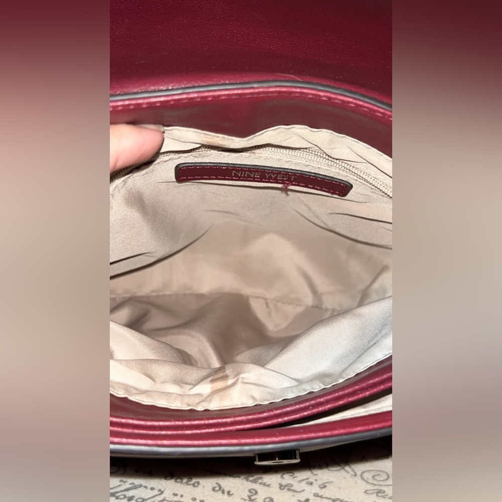 Nine West Inez convertible shoulder - Picture 4 of 4